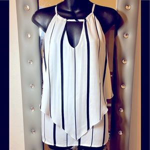 Black/White high neck sleeveless blouse